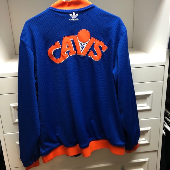 Men’s Adidas Cavs Bomber Jacket - Picture 2 of 2